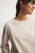 NA-KD Basic Oversized topp med lange ermer - Beige