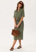 Pieces Pcpia 2/4 MIDI SHIRT DRESS  Deep Lichen Green M