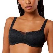 Triumph BH Body Make-Up Illusion Lace Balconette Svart C 70 Dame