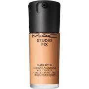 MAC Cosmetics Studio Fix Fluid Broad Spectrum Spf 15 C4.5 - 30 ml
