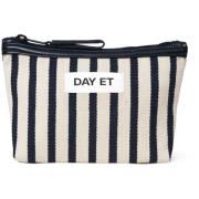 DAY ET Day Gweneth J Beachy Mini 04004 Navy Blazer