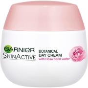 Moisture+ Rose Floral Water Dry & Sensitive Skin, 50 ml Garnier Dagkre...