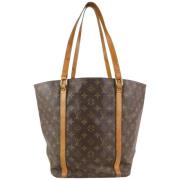 Coated Canvas LV Vesker