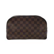 Pre-owned Brunt lerret Louis Vuitton toalettmappe