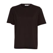 Minimalist Roundeck Tee