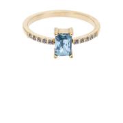 Single Baguette Ring W/Crystals Light Blue