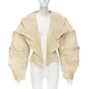 Pre-owned Beige Stoff Issey Miyake Jakke