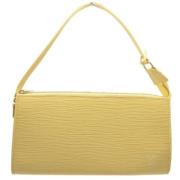 Pre-owned Beige skinn Louis Vuitton Clutch tilbehor