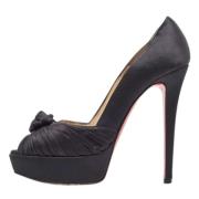 Pre-owned Svart sateng Christian Louboutin haeler