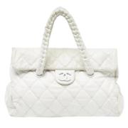 Pre-owned Hvit skinn Chanel Flap Bag