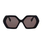 Hexagonale solbriller med dristig svart ramme og lysegrå linser