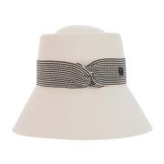 Optic White Kaninhår Cloche Hatt