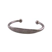 Pre-owned Metal bracelets