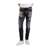Stilig Broken Edge Slim-Fit Jeans