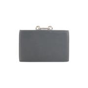 Pre-owned Leather clutches