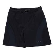 Sort Latitude Arc Shorts