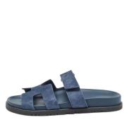Pre-owned Suede sandals