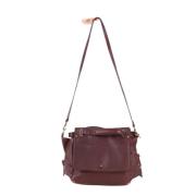 Pre-owned Leather shoulder-bags