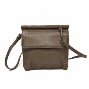 Pre-owned Leather shoulder-bags