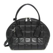 Pre-owned Leather handbags