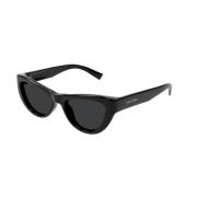Sorte solbriller med svarte linser