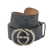 Pre-owned Canvas belts