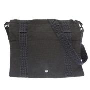 Pre-owned Fabric shoulder-bags