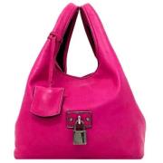 Pre-owned Fabric handbags