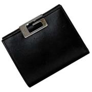 Pre-owned Leather wallets