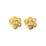 Pre-owned Yellow Gold earrings