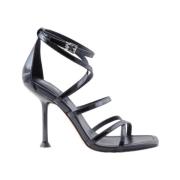 Strappy Sandal med Kryssede Stropper