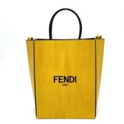 Pre-owned Leather fendi-bags