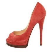 Pre-owned Suede heels