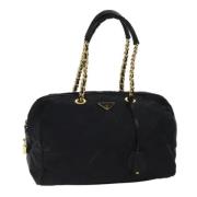 Pre-owned Nylon handbags