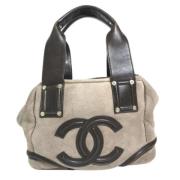 Pre-owned Leather chanel-bags