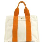 Pre-owned Canvas handbags