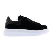 Svart Velvet Oversized Sneakers