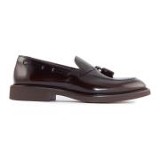 Brune skinnloafers med dusk