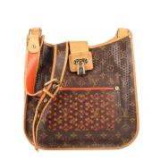 Pre-owned Leather louis-vuitton-bags