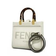 Pre-owned Leather fendi-bags