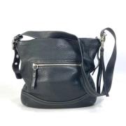 Pre-owned Leather shoulder-bags