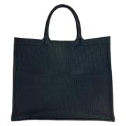 Pre-owned Leather totes