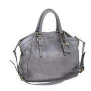 Pre-owned Leather handbags