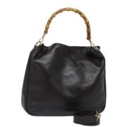 Pre-owned Nylon handbags