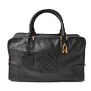 Pre-owned Leather handbags