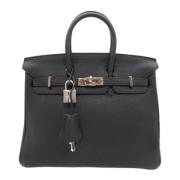 Pre-owned Leather handbags