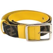 Pre-owned Leather belts