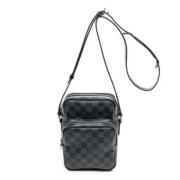 Pre-owned Canvas louis-vuitton-bags