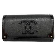 Pre-owned Leather wallets