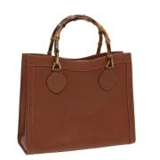 Pre-owned Leather handbags